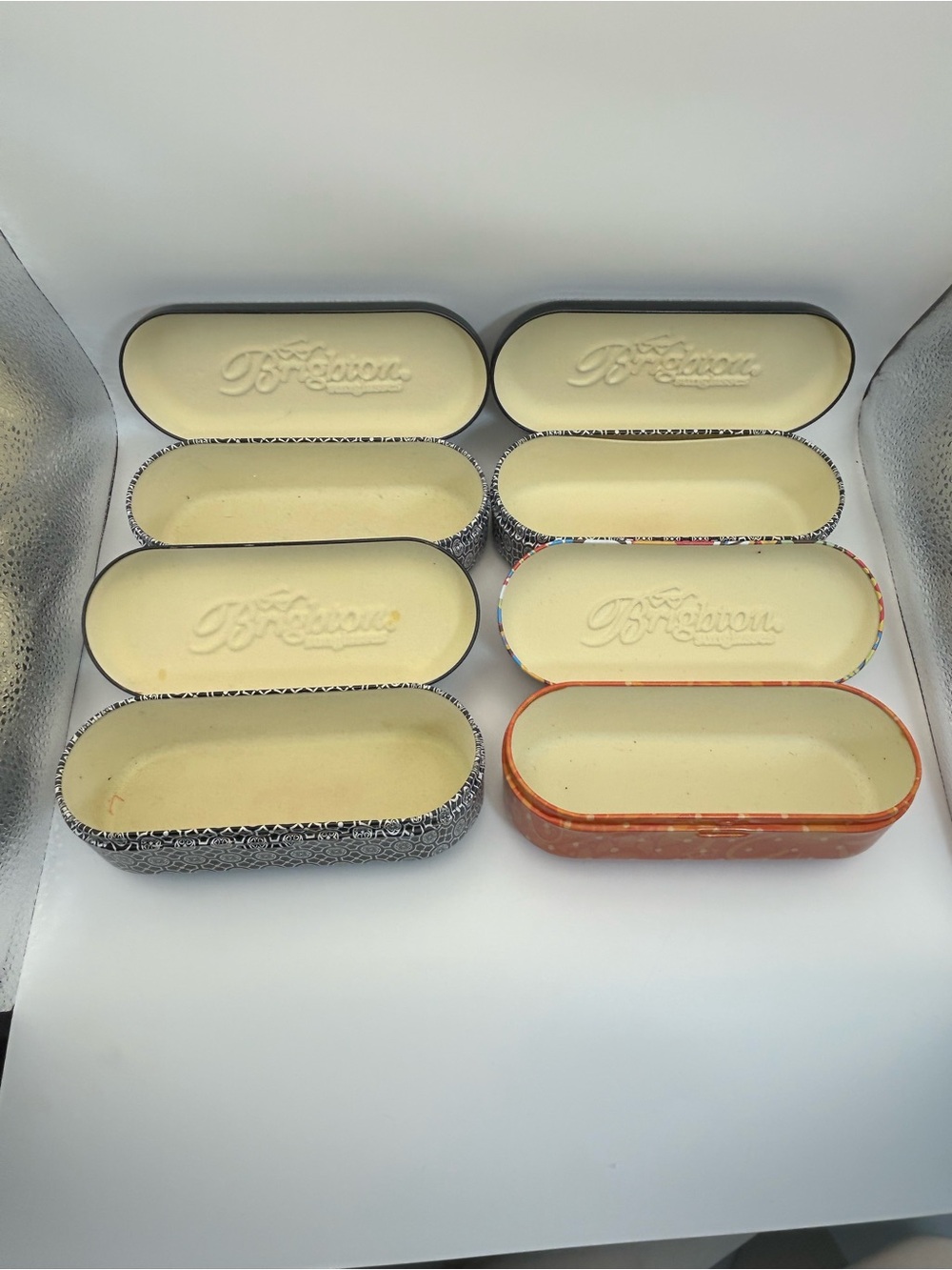Brighton Floral Sunglass Tins Cases Qty 4 Multicolor Black & White 6.5" x 2.5" - Picture 5 of 10